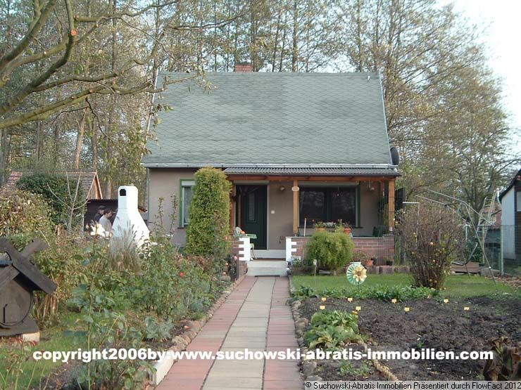 Lübbenau: ***ENTZÜCKENDES WOCHENENDHAUS DIREKT AM SPREEWALDFLIEß*** !!!  Lübbenau: ***ENTZÜCKENDES WOCHENENDHAUS DIREKT AM SPREEWALDFLIEß*** !!!