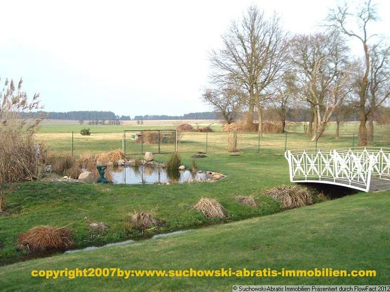 Halbe: VERKAUFT ***TRAUMRUNDSTÜCK*** mit attraktivem + äußerst gepflegten E/ZFH + Scheune + Teich + Wassergraben mit Brücke +...!!! Halbe: VERKAUFT ***TRAUMRUNDSTÜCK*** mit attraktivem + äußerst gepflegten E/ZFH + Scheune + Teich + Wassergraben mit Brücke +...!!!