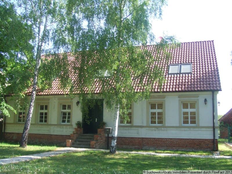 Neutrebbin: VERKAUFT ***Schöner Wohnen auf dem Lande: Bauernhaus der Extraklasse *** mit ca. 6.000,00 qm Grundstück! 