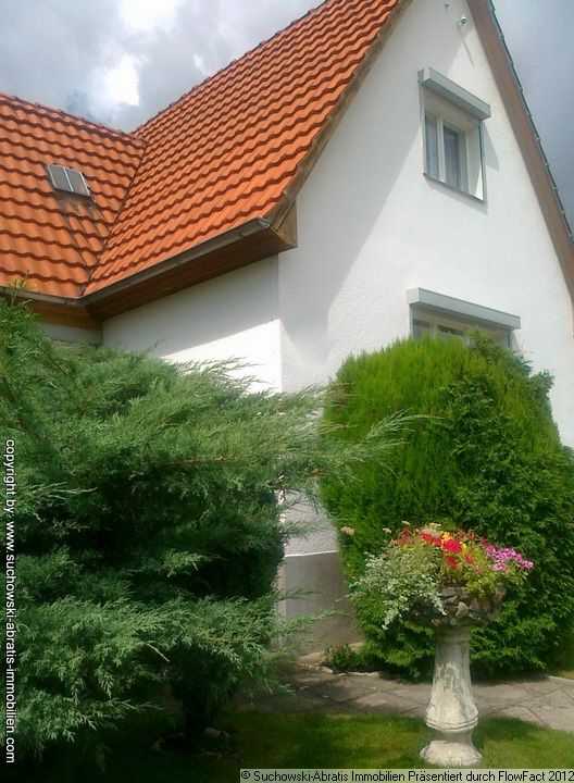 Blankenfelde: VERKAUFT ***Gepflegtes freistehendes kleines EFH mit Garage und großem Garten nahe Berlin*** Blankenfelde: VERKAUFT ***Gepflegtes freistehendes kleines EFH mit Garage und großem Garten nahe Berlin***