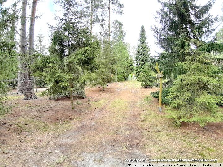 Groß Köris: *** Schönes Grundstück mit Wochenendhaus in Seenähe, Neubau oder Erweiterung möglich *** Groß Köris: *** Schönes Grundstück mit Wochenendhaus in Seenähe, Neubau oder Erweiterung möglich ***