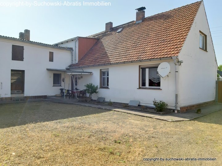 Crinitz: Im Töpferdorf *** EFH mit Scheune, 3 Garagen und Nebengebäuden und großem Garten ***  Crinitz: Im Töpferdorf *** EFH mit Scheune, 3 Garagen und Nebengebäuden und großem Garten ***