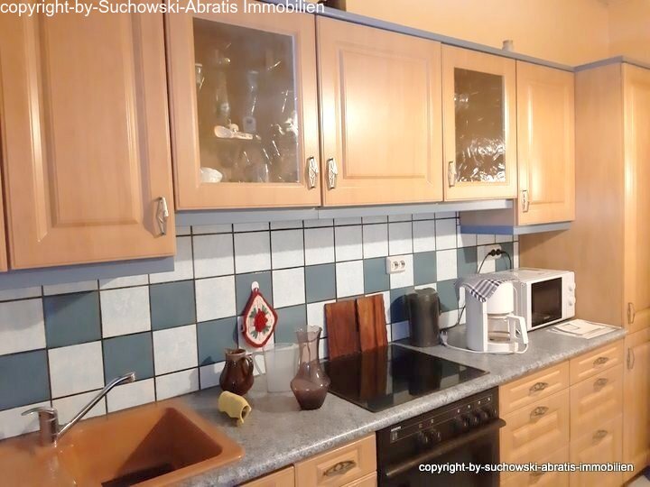 OG Einbauküche mit Essplatz Bild 3